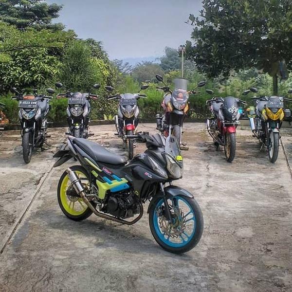 photo of PASAR MOTOR DEPOK